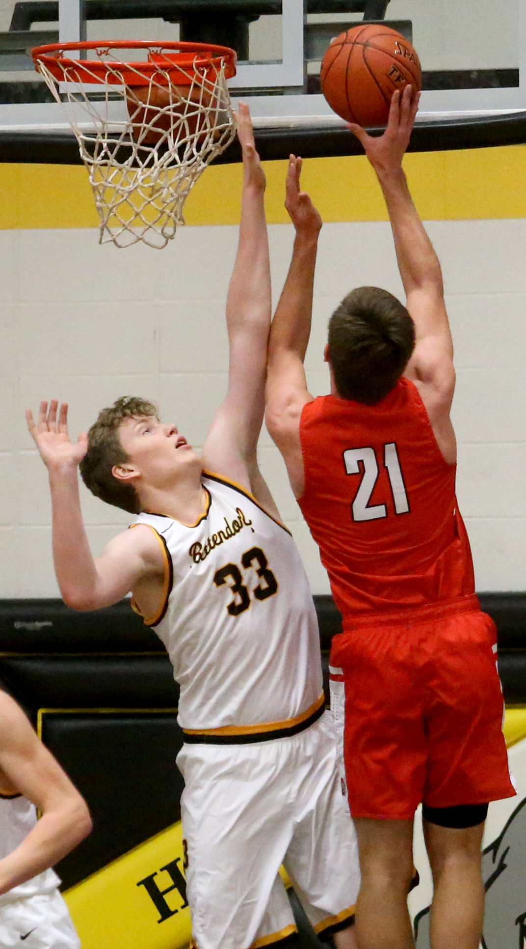 010419-Bett-Assumption-bball-010